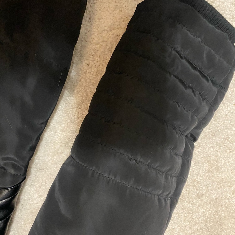 Black winter jacket with leather like accents and furry hood - Picture 4 of 7